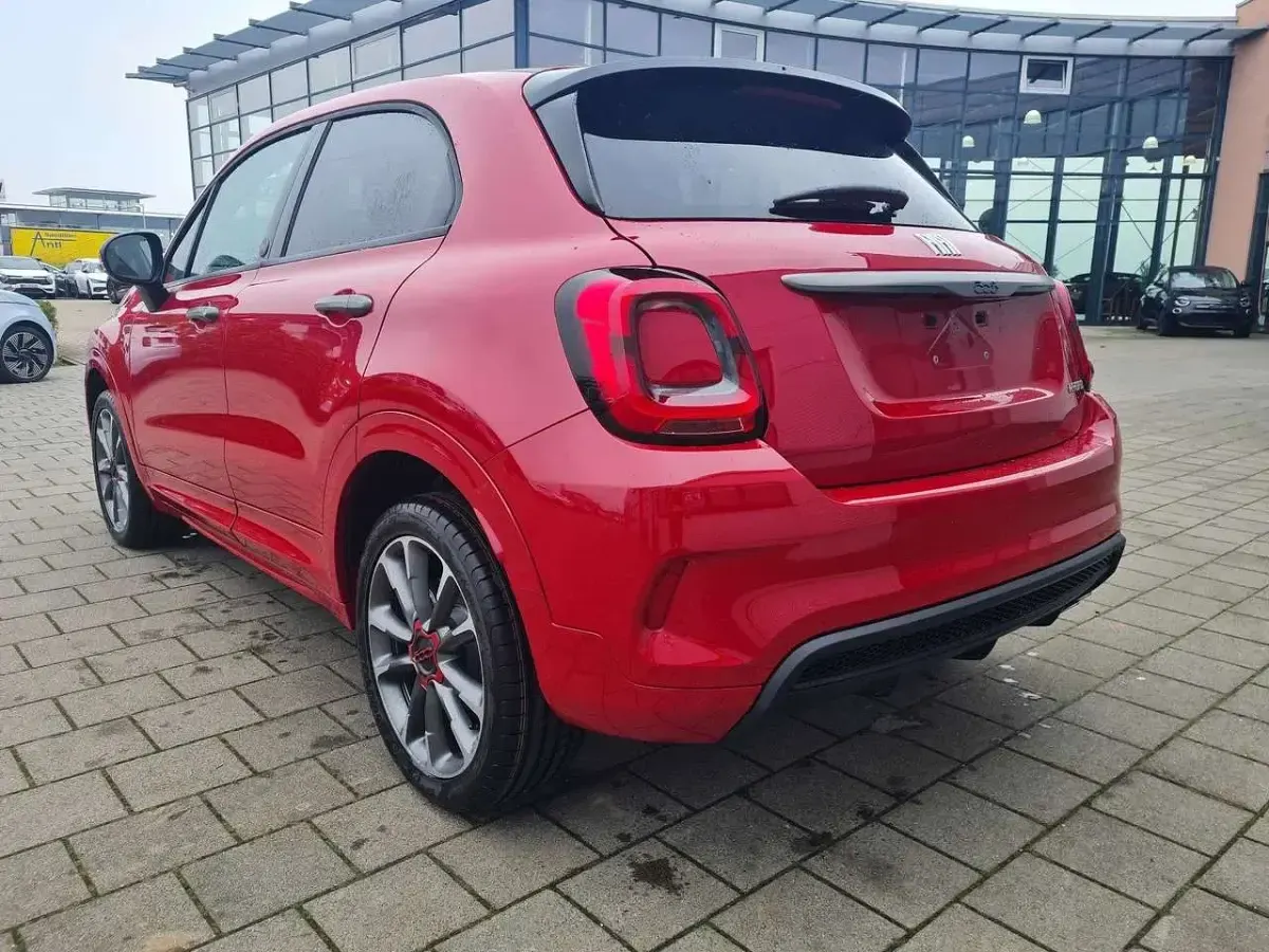 Gebraucht Fiat 500X Red 131 PS (96 kW) 2023 Rot SUV
