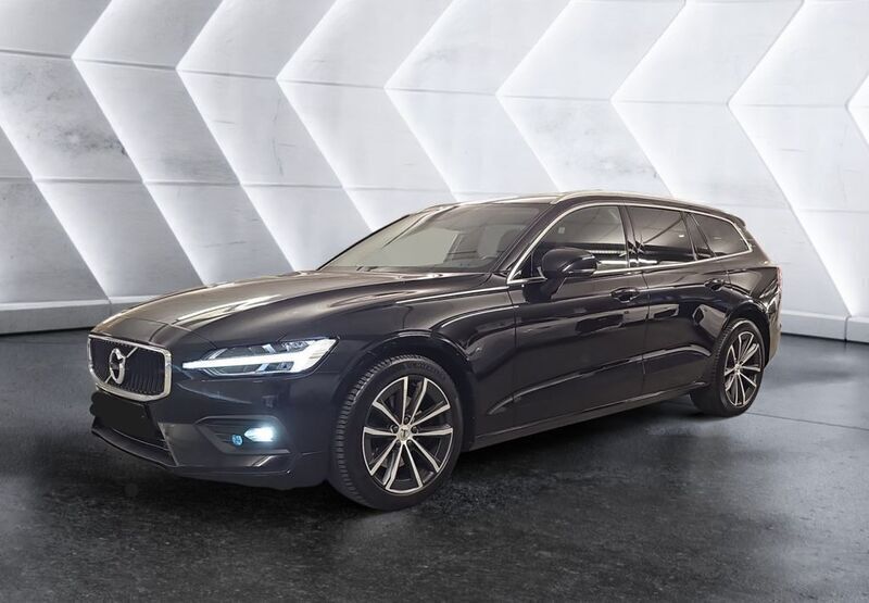 Schwarz Gebraucht 2021 Volvo V60 Momentum Kombi | 30.199 € (Teuer) - Bild 1/4