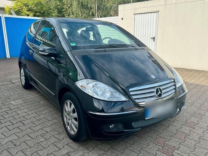 Schwarz Gebraucht 2006 Mercedes A180 Elegance Limousine | 3.900 € (Fairer Preis) - Bild 1/4