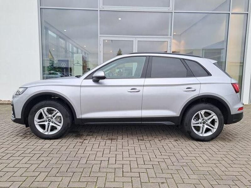 Gebraucht Audi Q5 Basis 204 PS (150 kW) 2023 Silber SUV