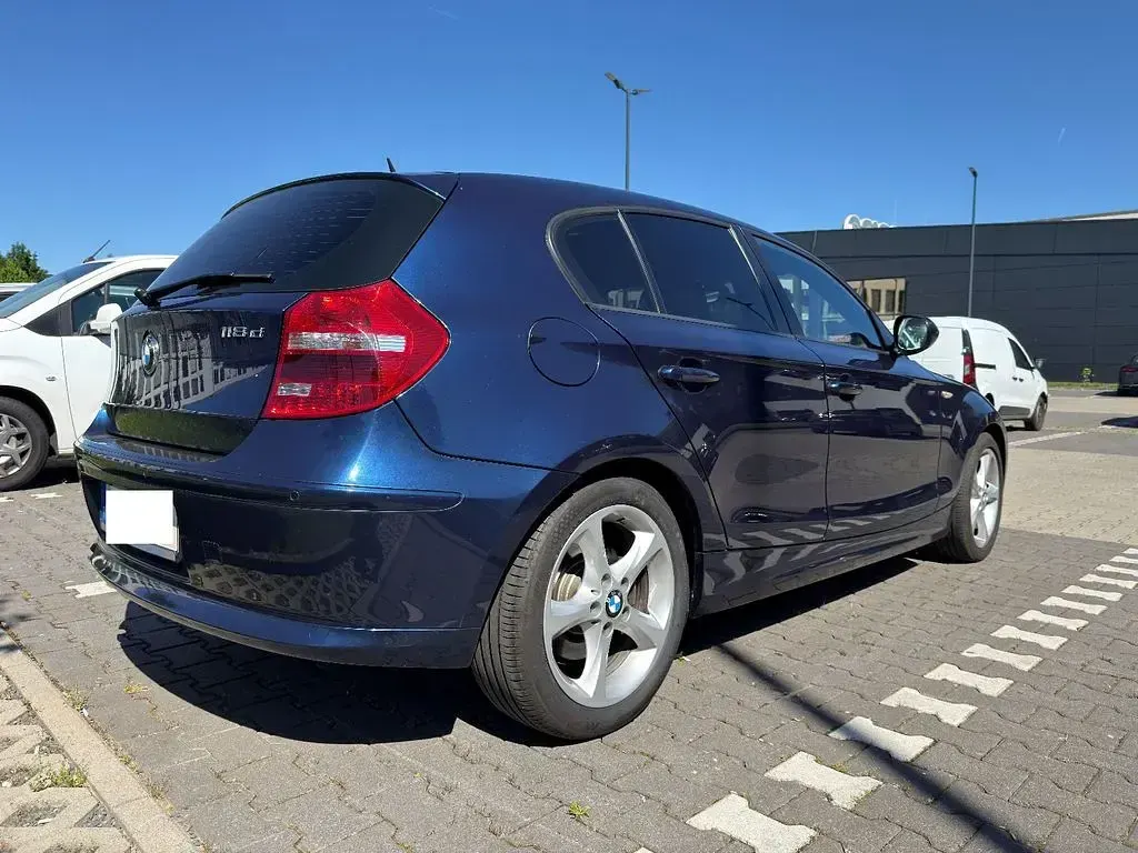 Gebraucht BMW 118 143 PS (105 kW) 2011 Blau Kleinwagen