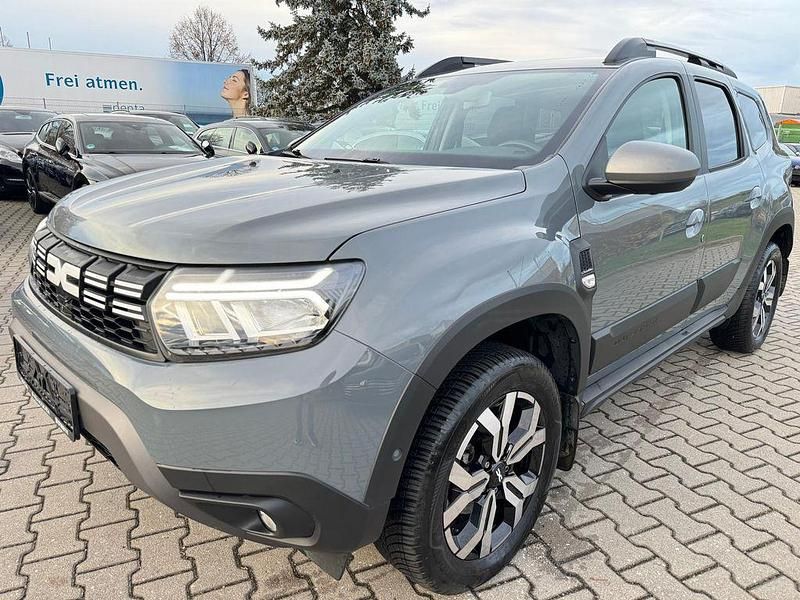 Grau Gebraucht 2023 Dacia Duster Journey SUV | 21.790 € (Guter Preis) - Bild 1/4