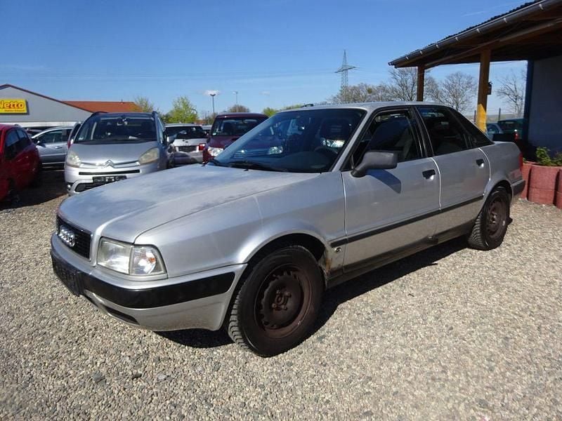 Second-hand Audi 80 90 CP (66 kW) 1994 Argintiu Berlinǎ