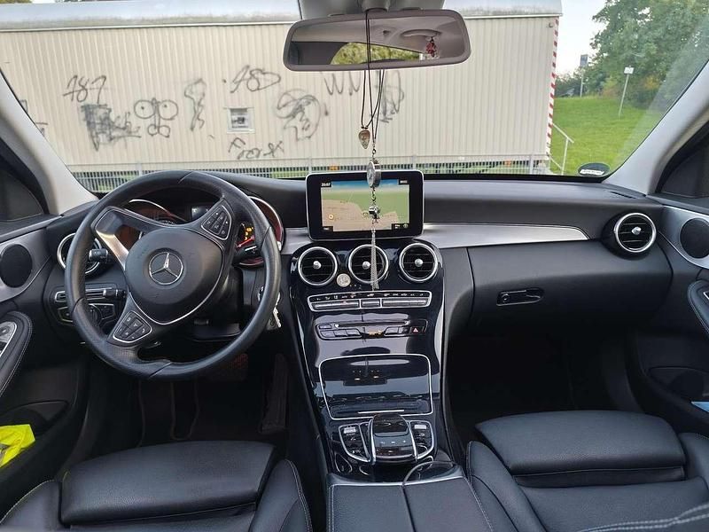 Second-hand Mercedes C220 Avantgarde 170 CP (125 kW) 2017 Gri Break