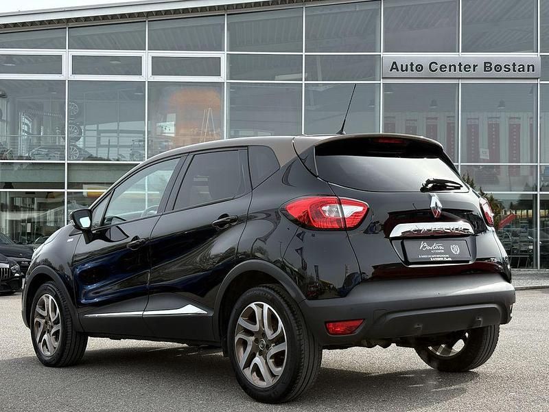 Gebraucht Renault Captur Elysee 118 PS (86 kW) 2017 Schwarz SUV