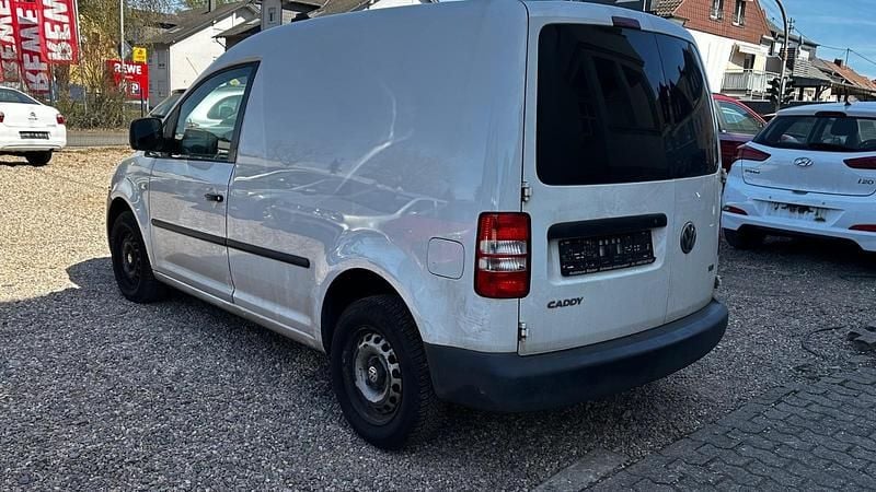 Second-hand VW Caddy 75 CP (55 kW) 2014 Alb Monovolum