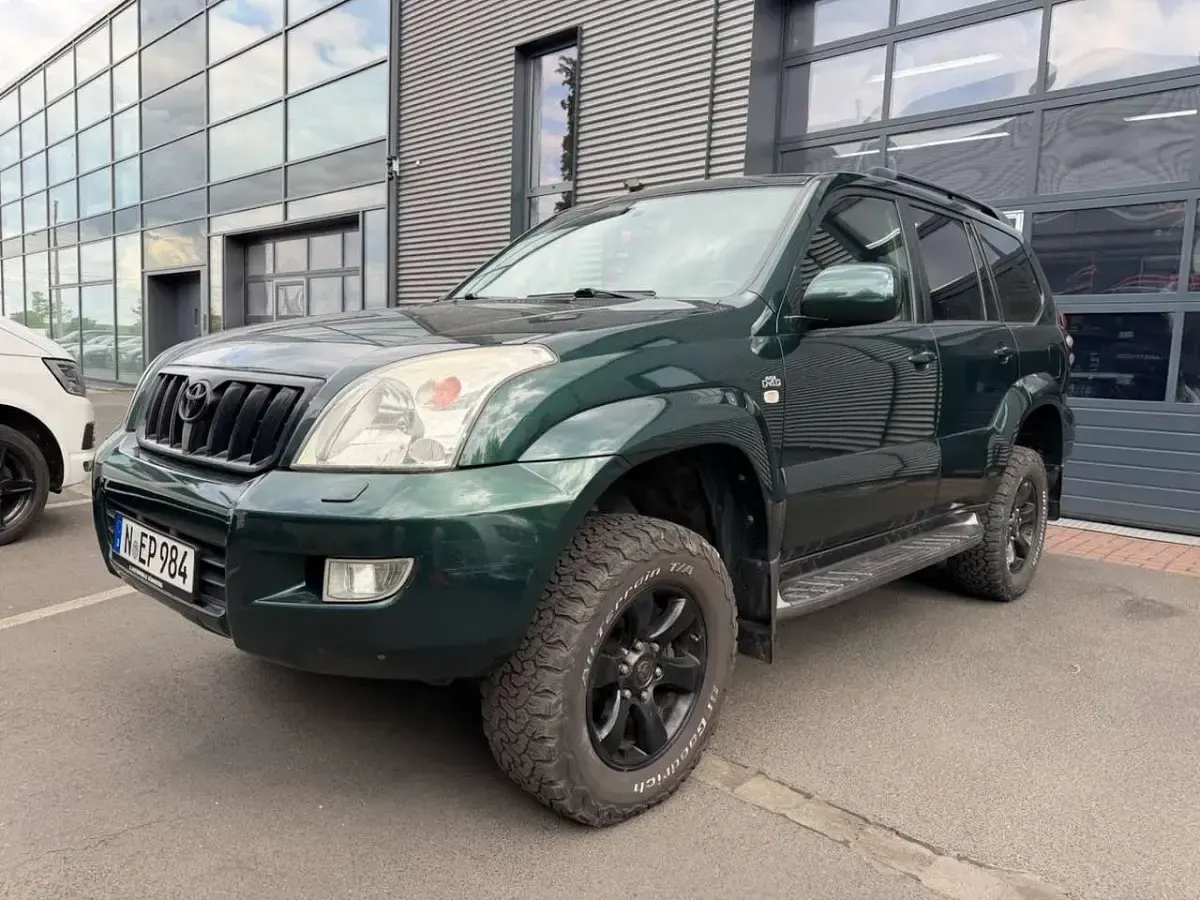 Gebraucht Toyota Land Cruiser 173 PS (127 kW) 2008 Grün SUV