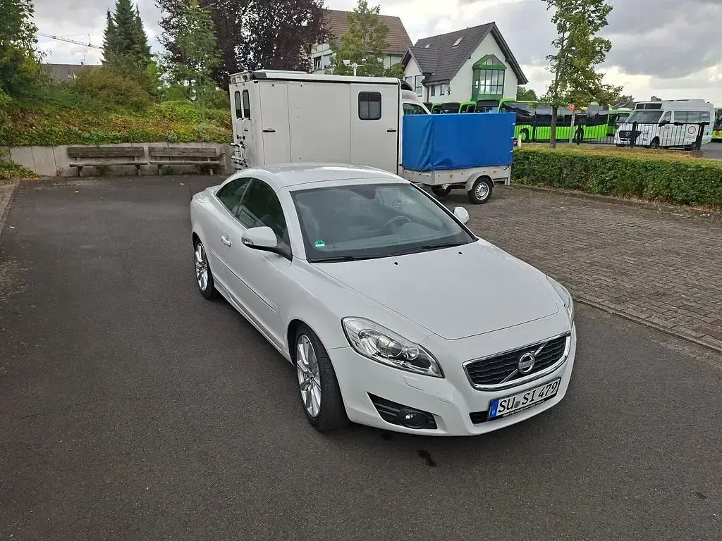 Gebraucht Volvo C70 136 PS (100 kW) 2010 Weiß Cabrio