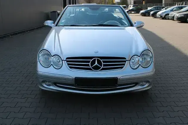Gebraucht Mercedes CLK200 Avantgarde 163 PS (119 kW) 2004 Silber Cabrio