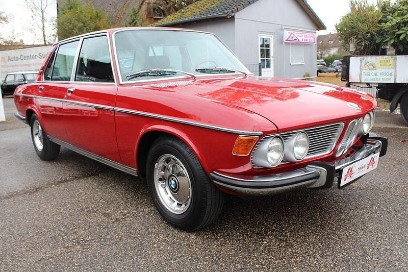 Gebraucht BMW 2800 170 PS (125 kW) 1969 Rot Limousine