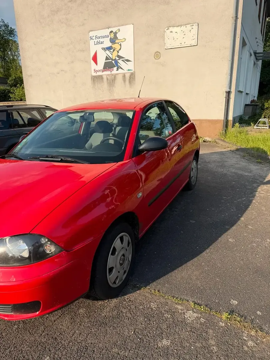 Gebraucht Seat Leon 80 PS (58 kW) 2003 Rot Kleinwagen