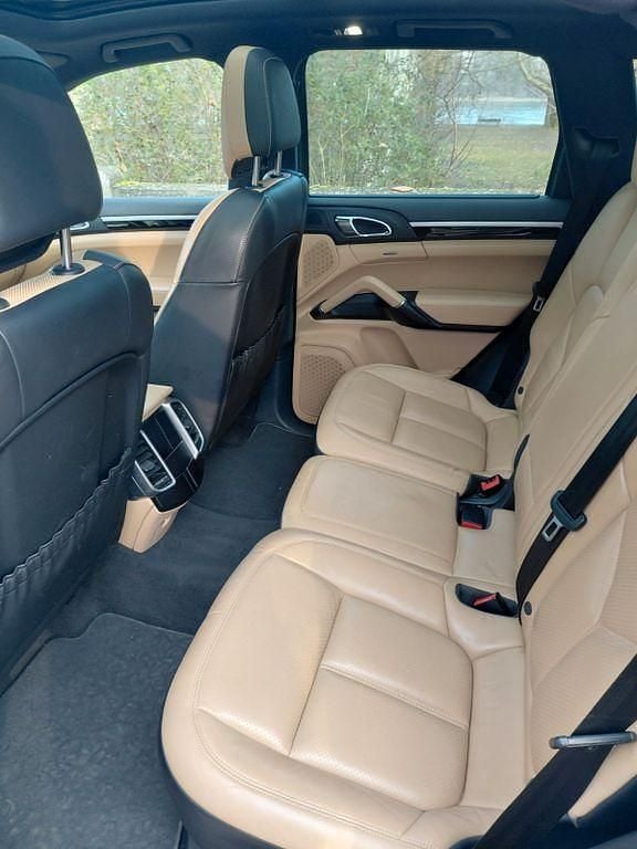 Gebraucht Porsche Cayenne Platinum Edition 262 PS (192 kW) 2017 Schwarz SUV