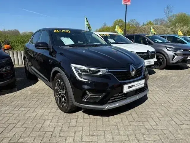 Gebraucht Renault Arkana Bose Edition 140 PS (102 kW) 2021 Schwarz SUV