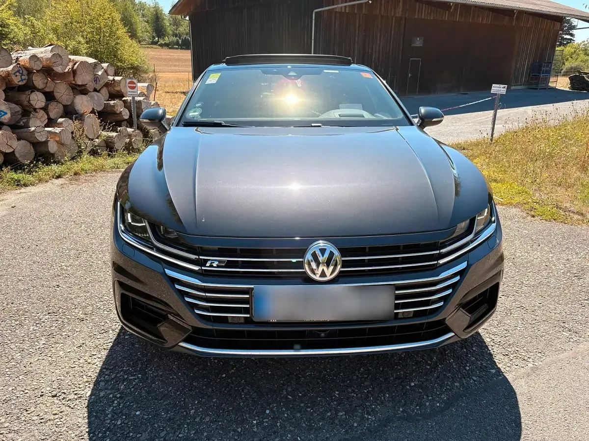 Gebraucht VW Arteon 190 PS (139 kW) 2018 Kleinwagen