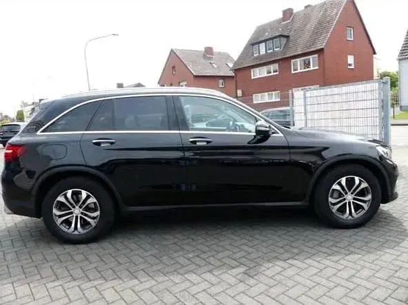 Gebraucht Mercedes GLC220 170 PS (125 kW) 2016 Schwarz SUV