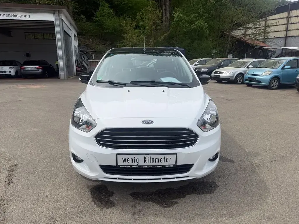 Gebraucht Ford Ka Plus 86 PS (63 kW) 2017 Weiß Kleinwagen