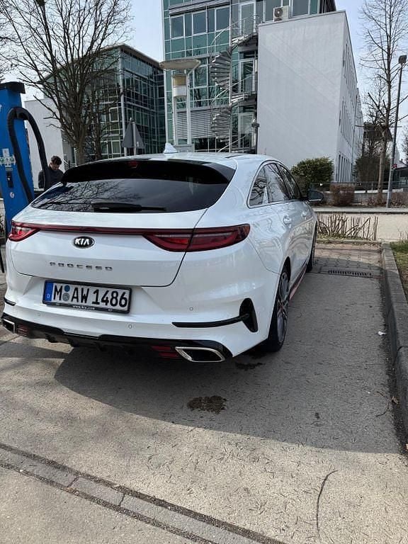Gebraucht Kia ProCeed GT 204 PS (150 kW) 2021 Weiß Kombi