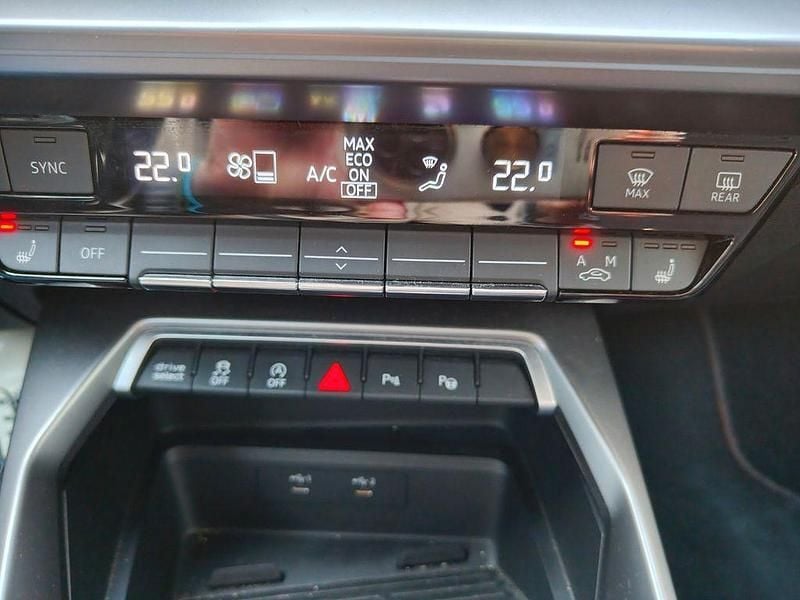 Gebraucht Audi A3 S-Line 190 PS (139 kW) 2023 Schwarz Limousine