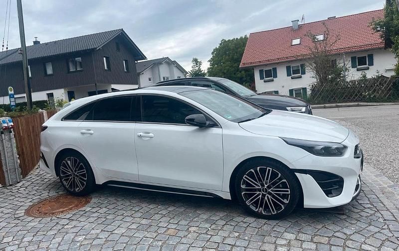 Gebraucht Kia ProCeed GT-Line 140 PS (102 kW) 2024 Weiß Kombi