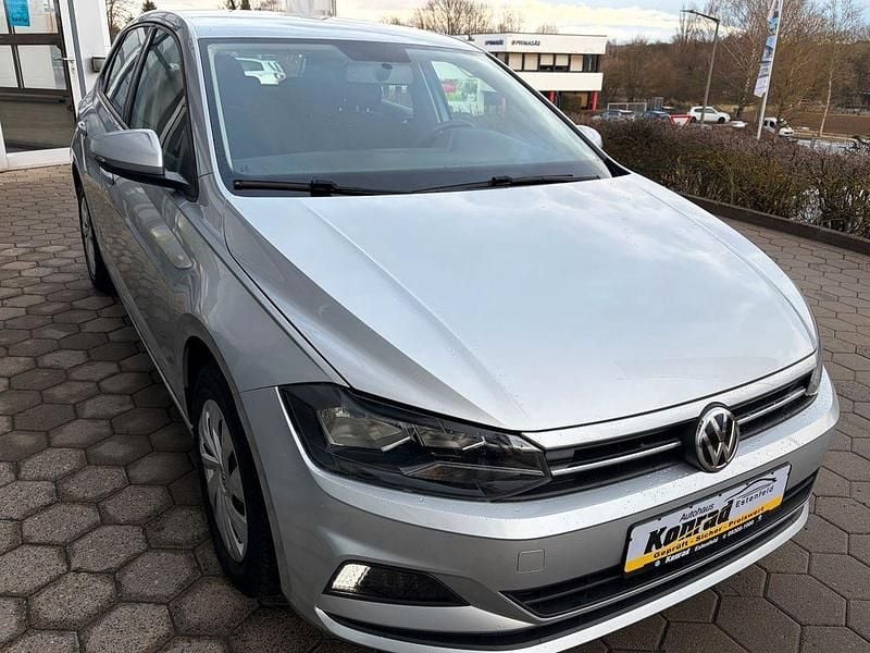 Gebraucht VW Polo Comfortline 95 PS (69 kW) 2020 Silber Kleinwagen
