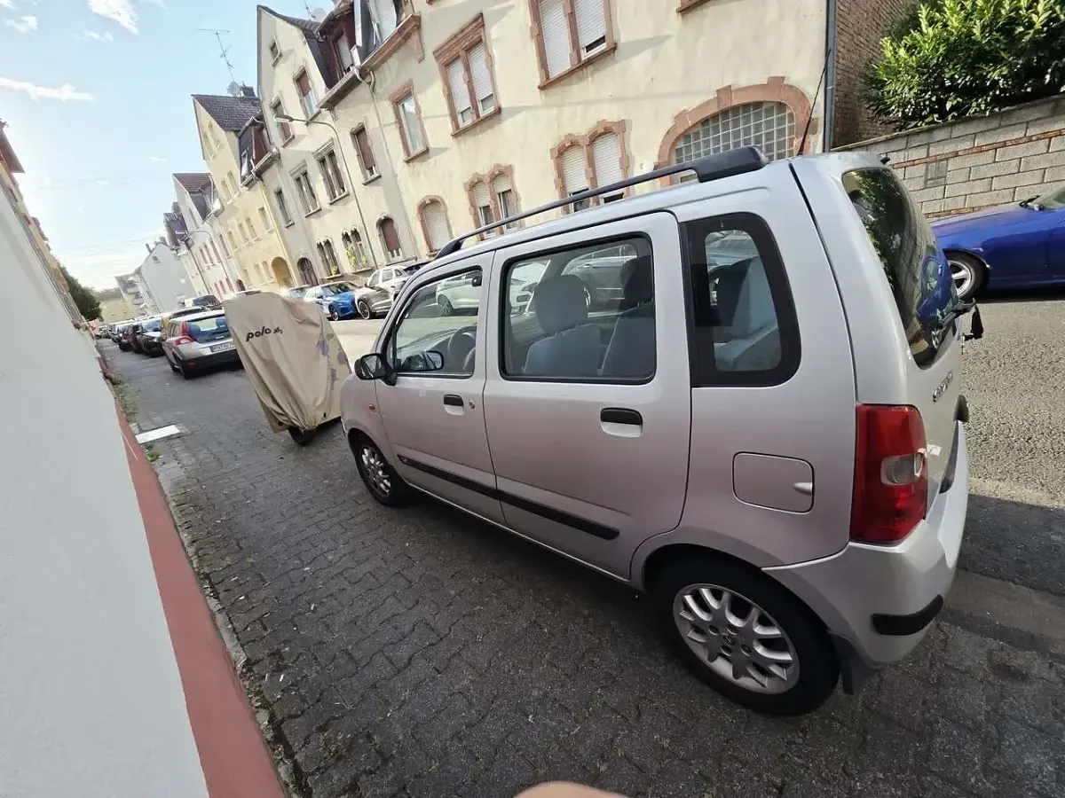 Gebraucht Suzuki Wagon R+ Comfort 94 PS (69 kW) 2003 Silber Van / Kleinbus
