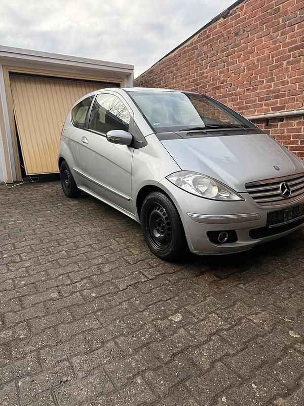 Gebraucht Mercedes A170 116 PS (85 kW) 2005 Silber Kleinwagen
