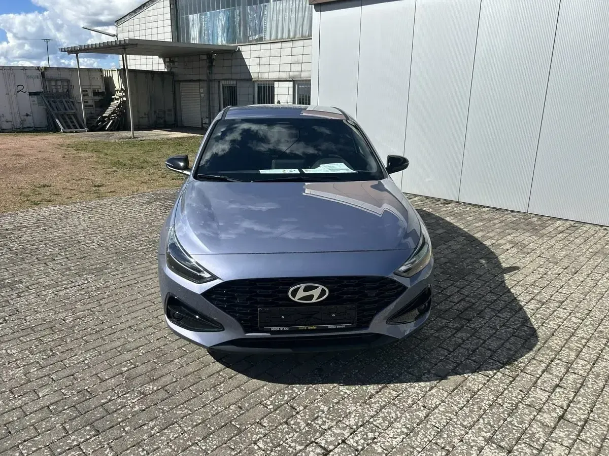 Gebraucht Hyundai i30 Advantage 101 PS (74 kW) 2025 Sailing blue Limousine