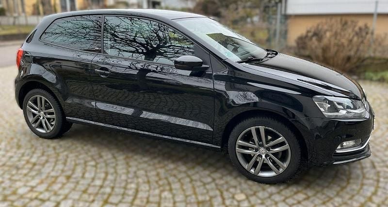 Schwarz Gebraucht 2017 VW Polo Sound Kleinwagen | 8.750 € (Fairer Preis) - Bild 1/4