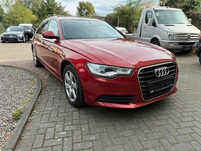 Rot Gebraucht 2012 Audi A6 Kombi | 10.800 € (Guter Preis) - Bild 1/4