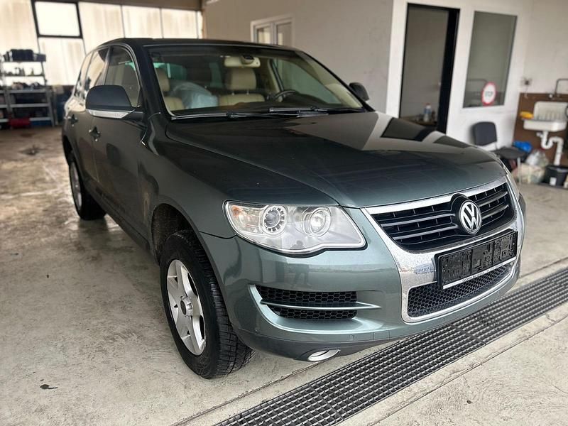 Gebraucht VW Touareg 174 PS (127 kW) 2007 Grün SUV