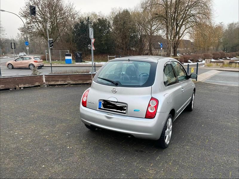 Gebraucht Nissan Micra 68 PS (50 kW) 2009 Grau Kleinwagen