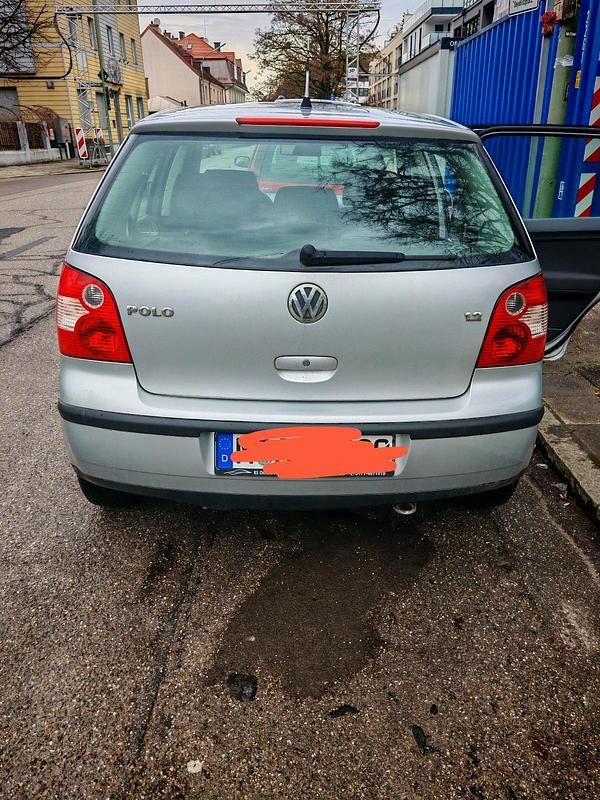 Gebraucht VW Polo 64 PS (47 kW) 2005 Silber Kleinwagen