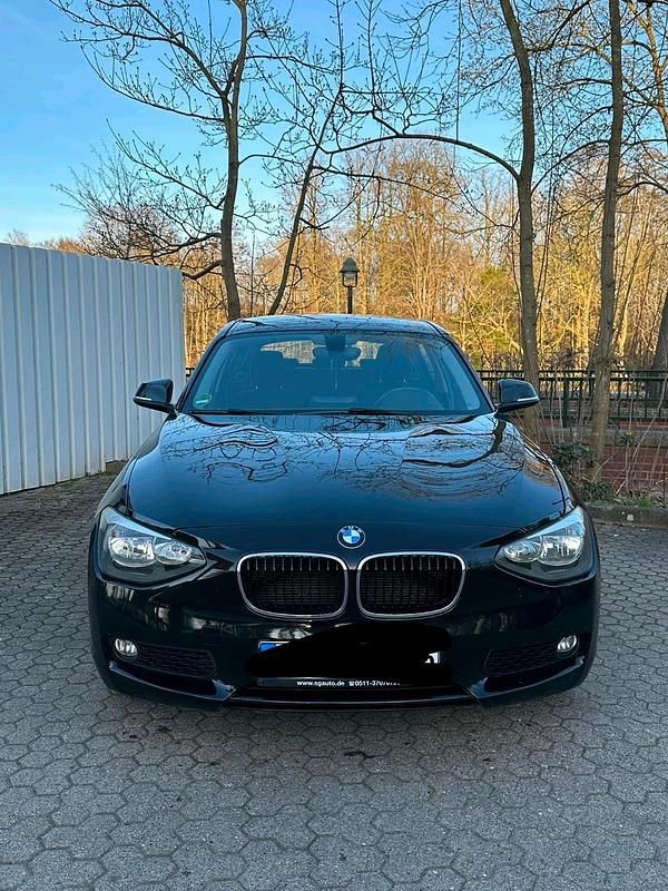 Gebraucht BMW 116 Efficient Dynamics 116 PS (85 kW) 2014 Schwarz Kleinwagen