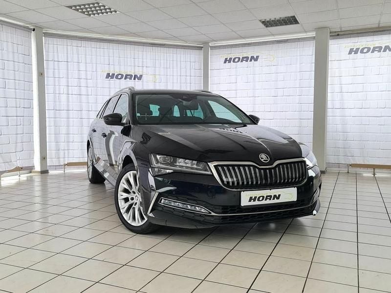 Gebraucht Skoda Superb Style 218 PS (160 kW) 2021 Cerna magic/black magic Kombi