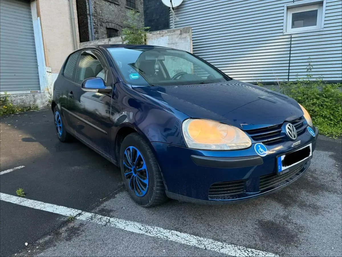 Gebraucht VW Golf IV 75 PS (55 kW) 2005 Blau Limousine