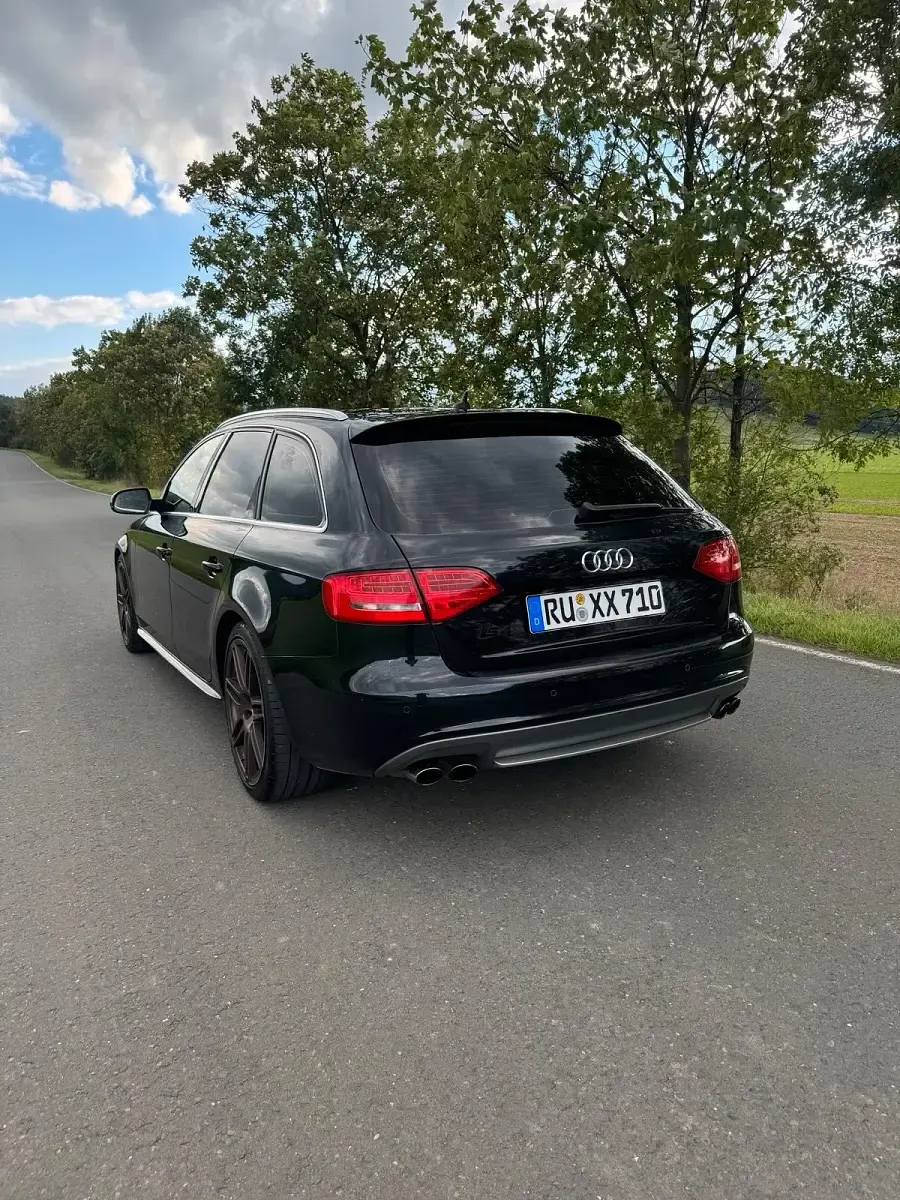 Second-hand Audi S4 333 CP (244 kW) 2012 Negru Break