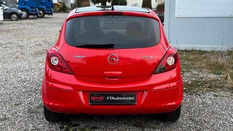 Gebraucht Opel Corsa Edition 75 PS (55 kW) 2010 Rot Kleinwagen