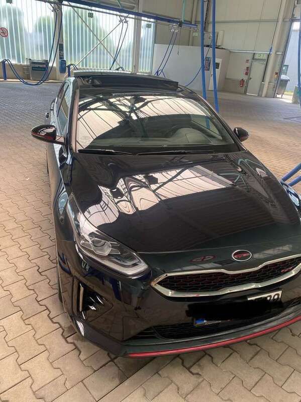 Schwarz Gebraucht 2021 Kia ProCeed Kleinwagen | 25.800 € (Fairer Preis) - Bild 1/4