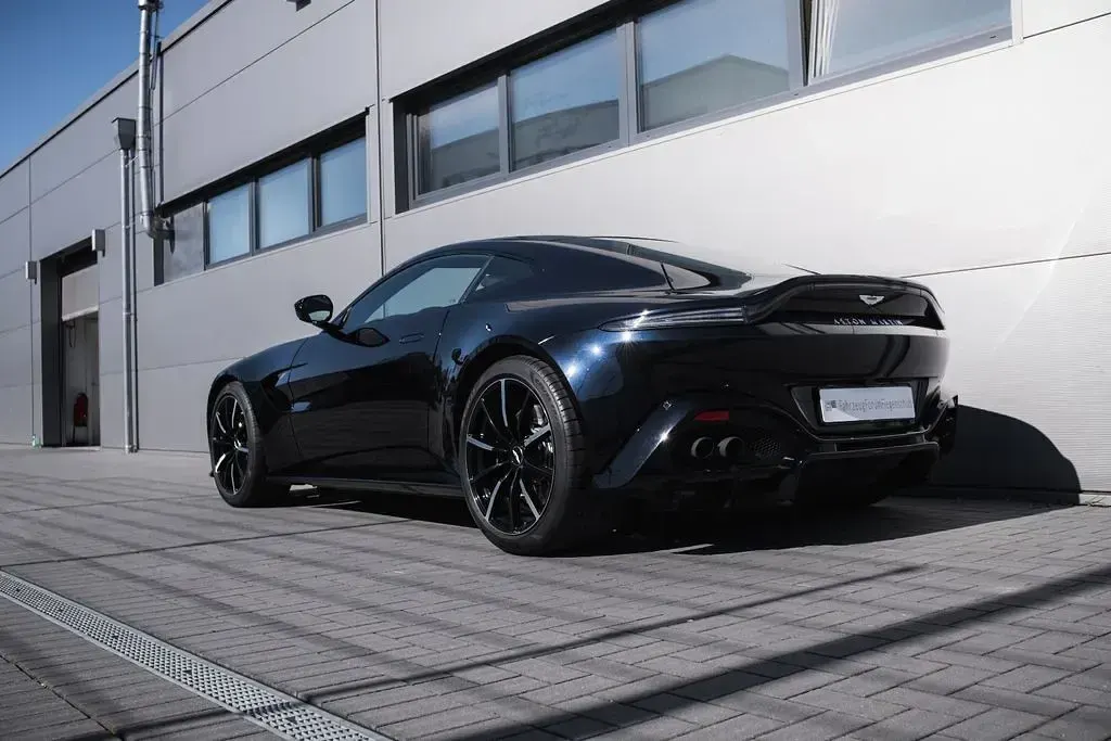 Gebraucht Aston Martin V8 Vantage 510 PS (375 kW) 2023 Schwarz