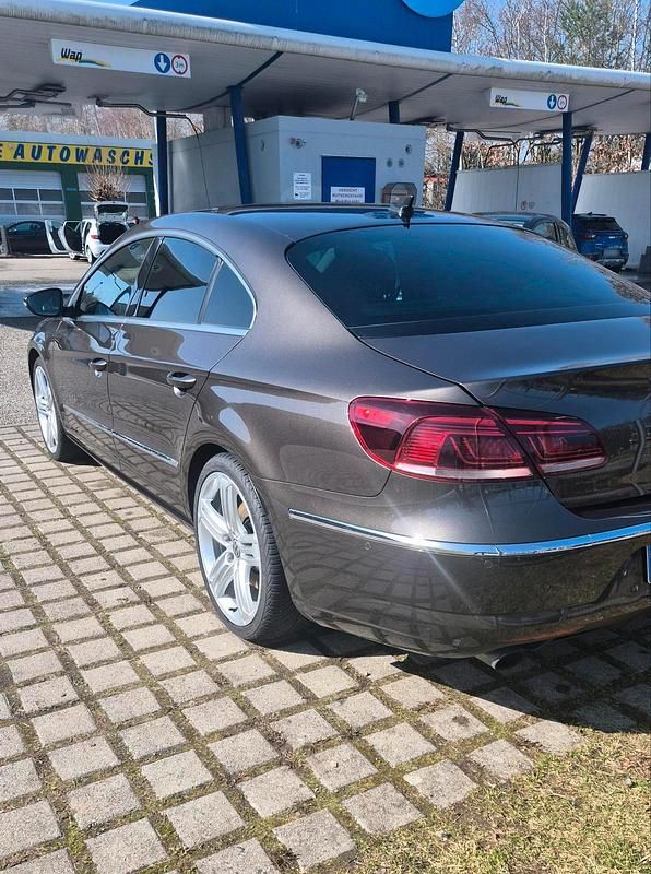 Second-hand VW CC 300 CP (220 kW) 2012 Maro Berlinǎ