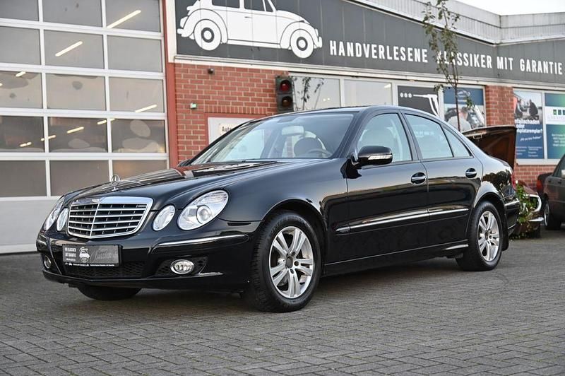 Gebraucht Mercedes E200 136 PS (100 kW) 2007 Schwarz Limousine