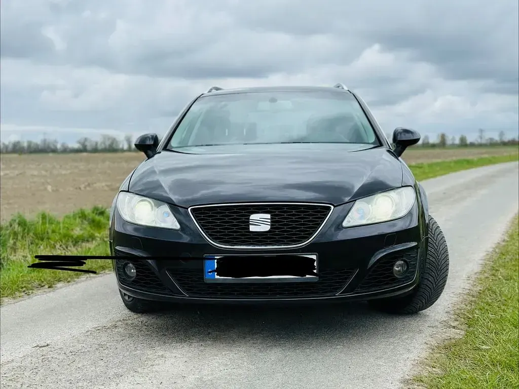 Gebraucht Seat Exeo Style 170 PS (125 kW) 2011 Schwarz Limousine