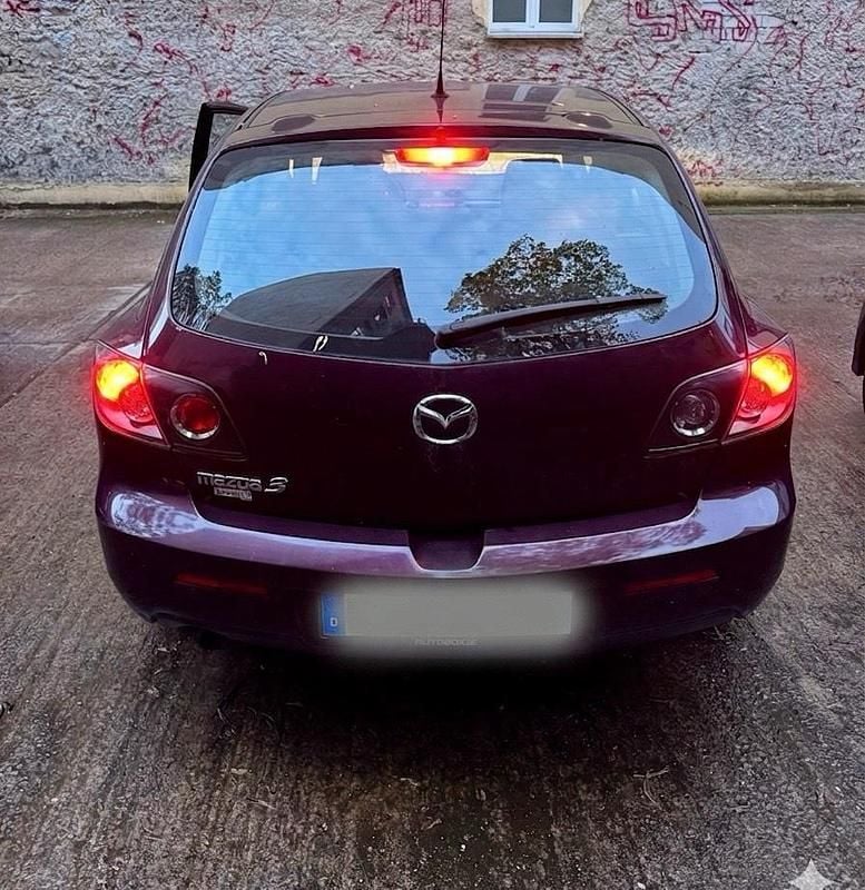 Gebraucht Mazda 3 105 PS (77 kW) 2008 Violet Limousine
