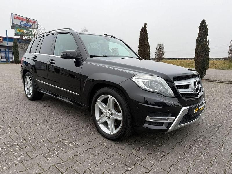 Gebraucht Mercedes GLK220 AMG line 170 PS (125 kW) 2015 Obsidianschwarz SUV