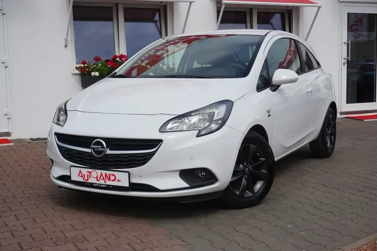 Gebraucht Opel Corsa Active 101 PS (74 kW) 2014 Grau Kleinwagen