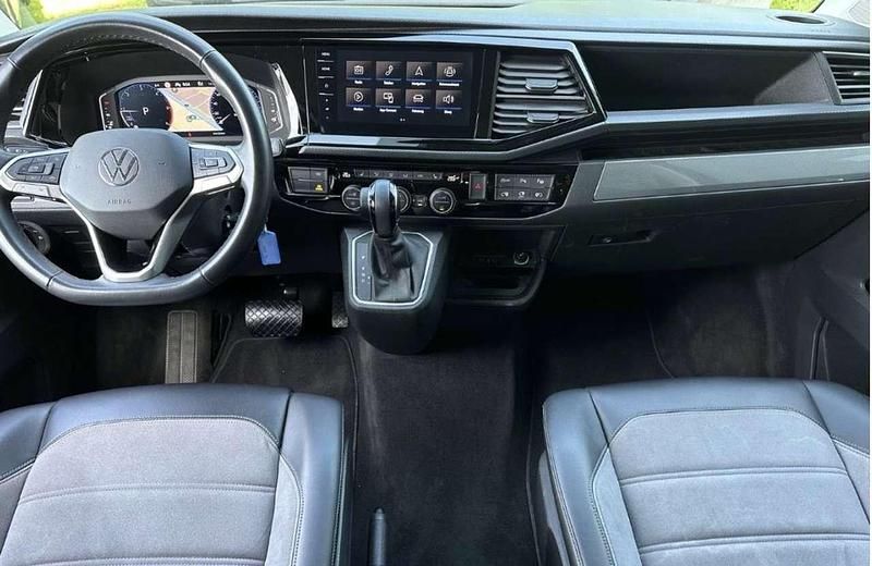 Gebraucht VW Multivan Highline 204 PS (150 kW) 2021 Van
