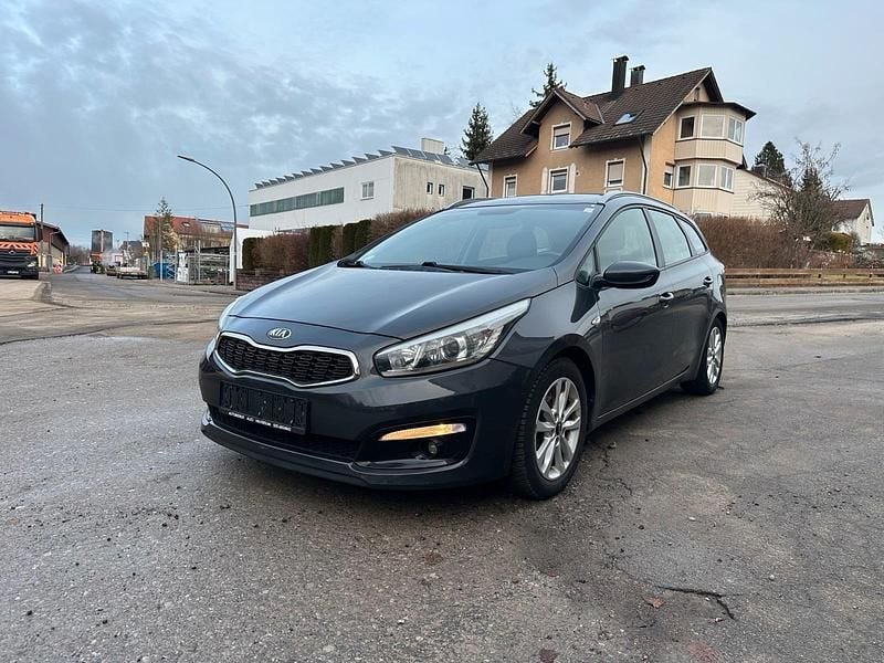 Gebraucht Kia Ceed 136 PS (100 kW) 2016 Kleinwagen