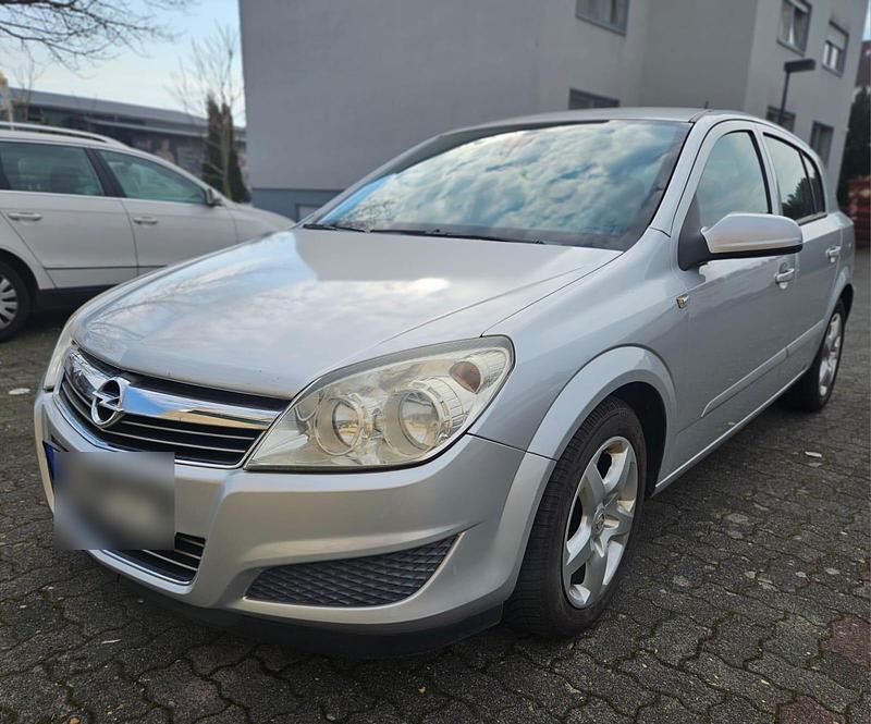 Gebraucht Opel Astra 90 PS (66 kW) 2007 Grau Limousine