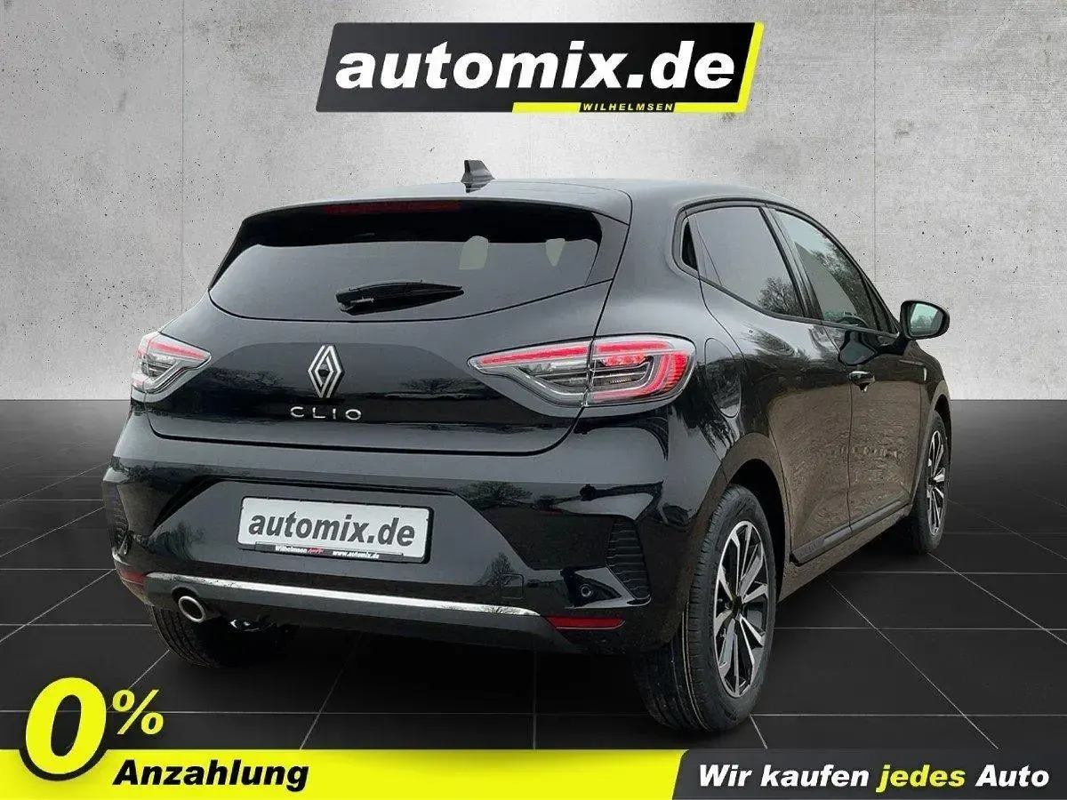 Gebraucht Renault Clio V Techno 91 PS (66 kW) 2025 Grau Limousine