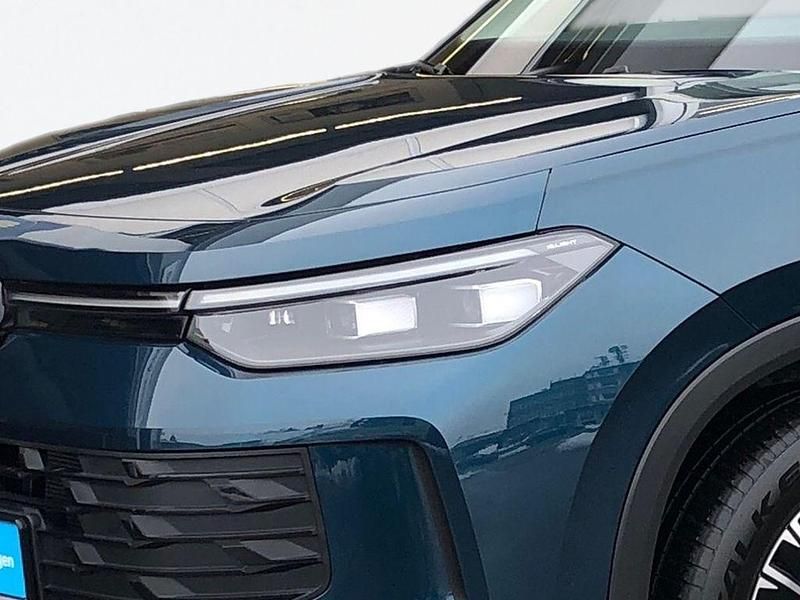 Gebraucht VW Tayron Life 150 PS (110 kW) 2025 Blau SUV